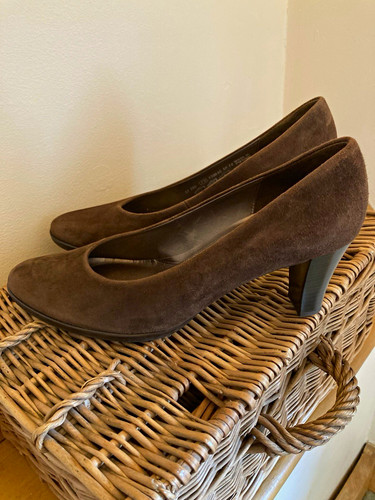 Gabor brown suede court heels - gabor,