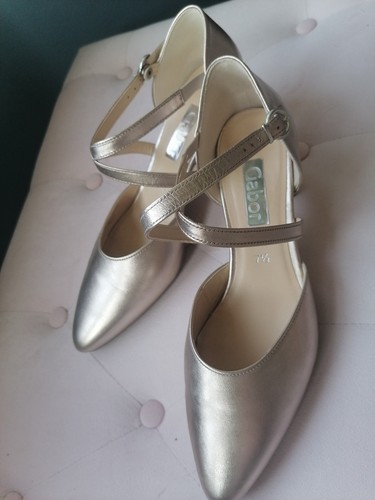 Bnwt gabor crossed strap - crossed,