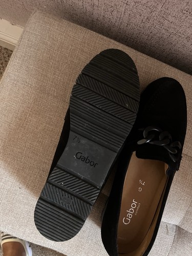 Gabor paid 110 - , £110